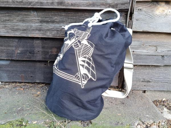 Trainingstasche / Sparringstasche mit Motiv "Sparring Helme und Stöcke"